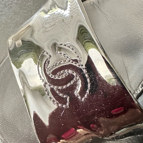 Chanel Black Patent Leather Heels - size 41 - Picture 3 of 8